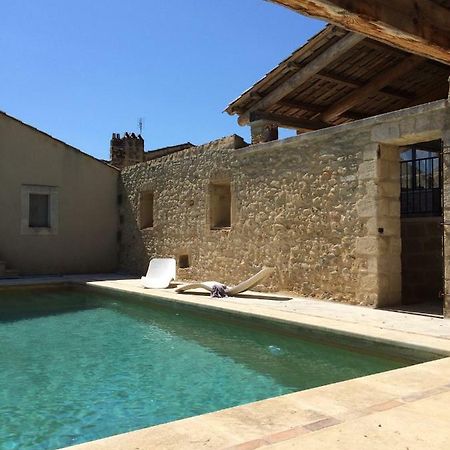 Les Toiles Du 15 Bed & Breakfast Montaren-et-Saint-Mediers Bagian luar foto